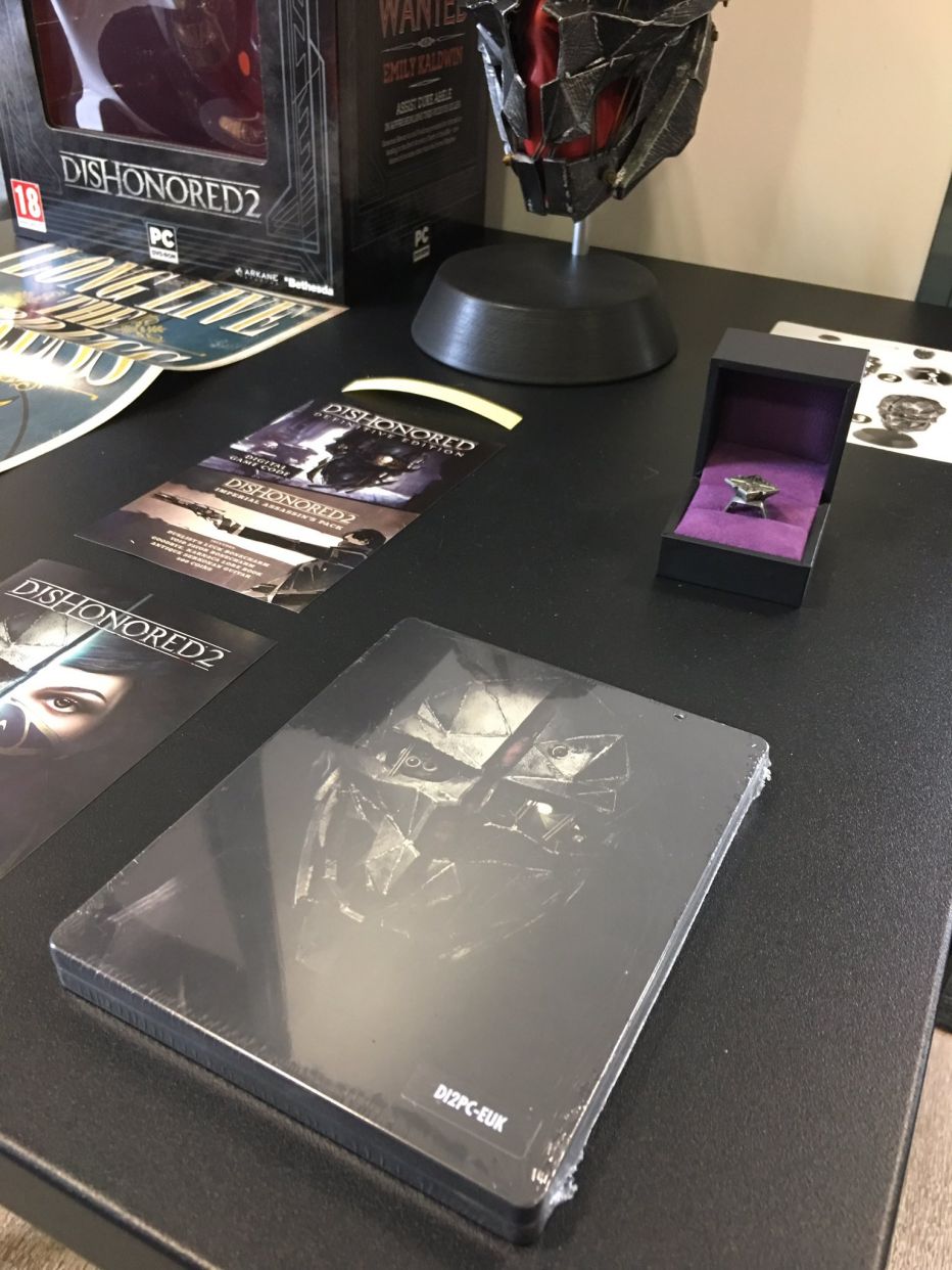 Первые фото Dishonored 2 collector's Edition