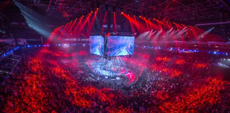 Финал Чемпионата мира по League of Legends 2015 посмотрели 36 миллионов зрителей
