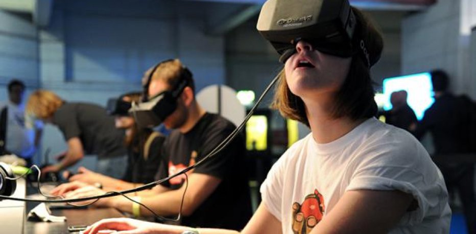 Покупатели девкитов Oculus Rift получат коммерческие модели бесплатно